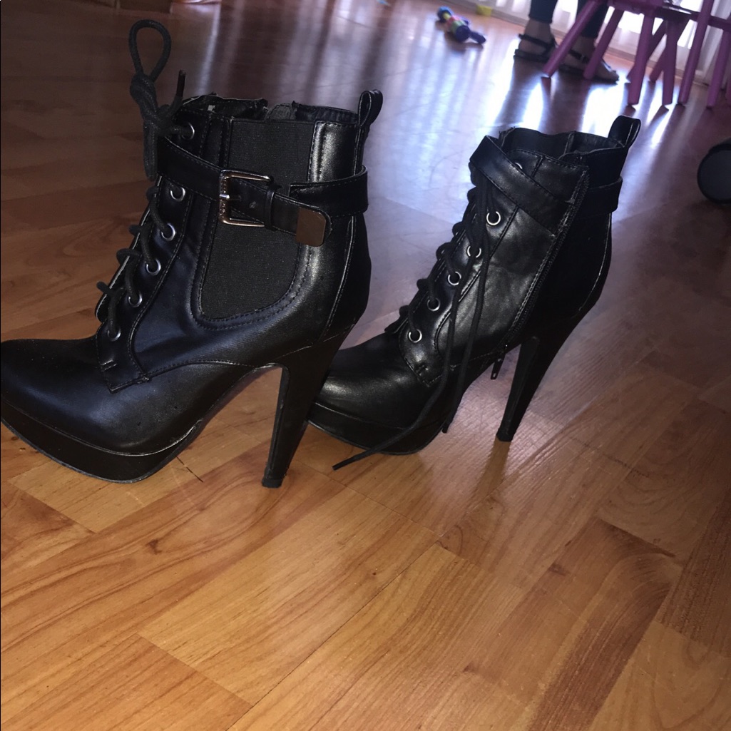Boot Heels